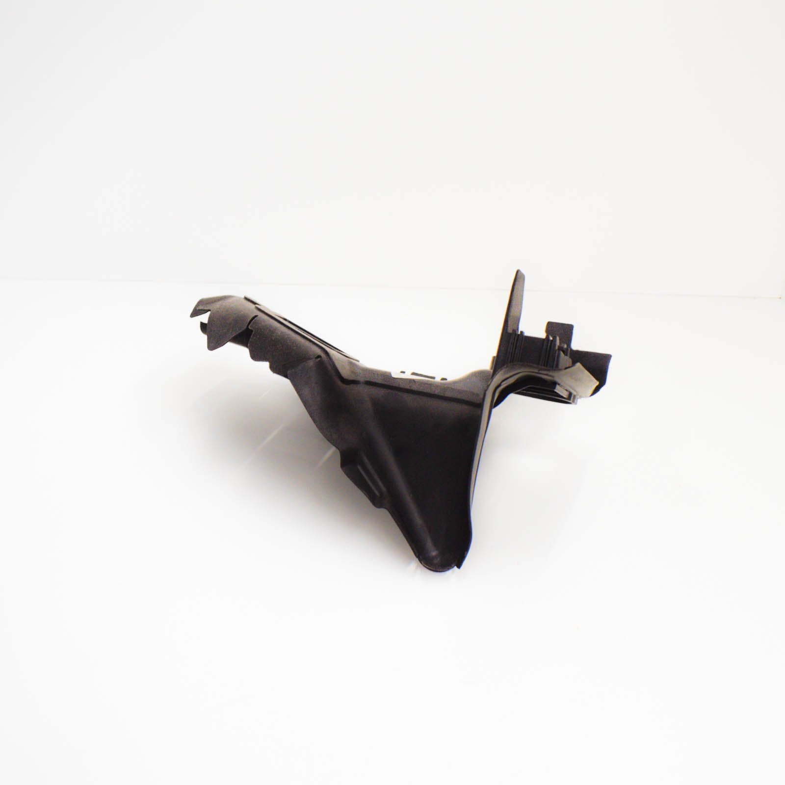 NEW MERCEDES-BENZ C W205 OIL COOLER RIGHT MOUNT BRACKET A2055013520 ORIGINAL