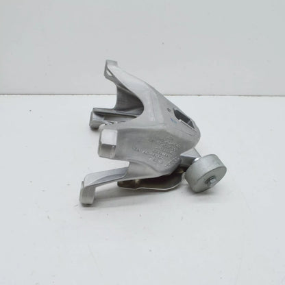 NEW BMW 4 COUPE G22 ENGINE RIGHT SIDE BRACKET 22119470132 ORIGINAL