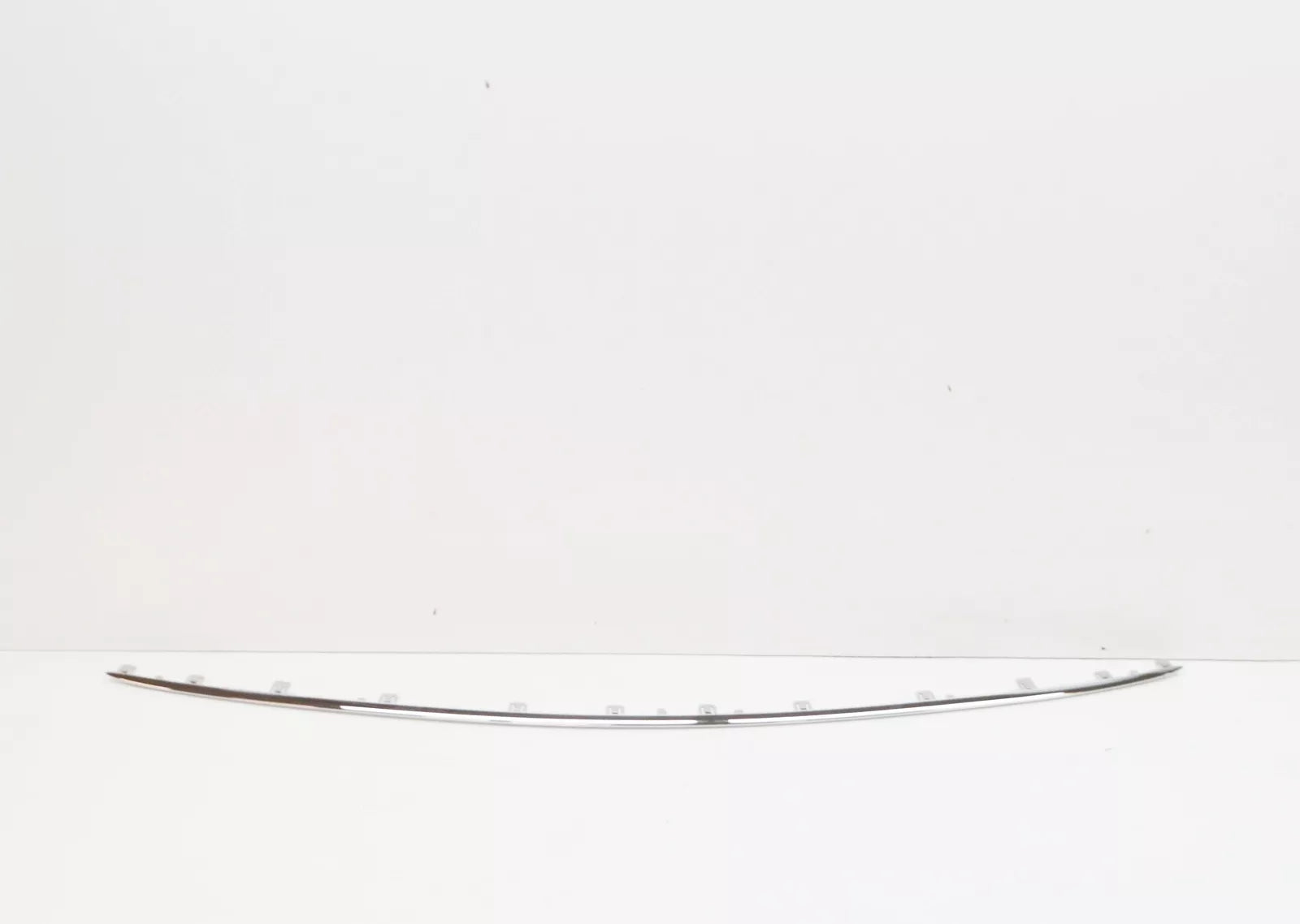 NEW MB CLS C257 FRONT BUMPER LOWER CENTER TRIM MOLDING A2578859803 ORIGINAL