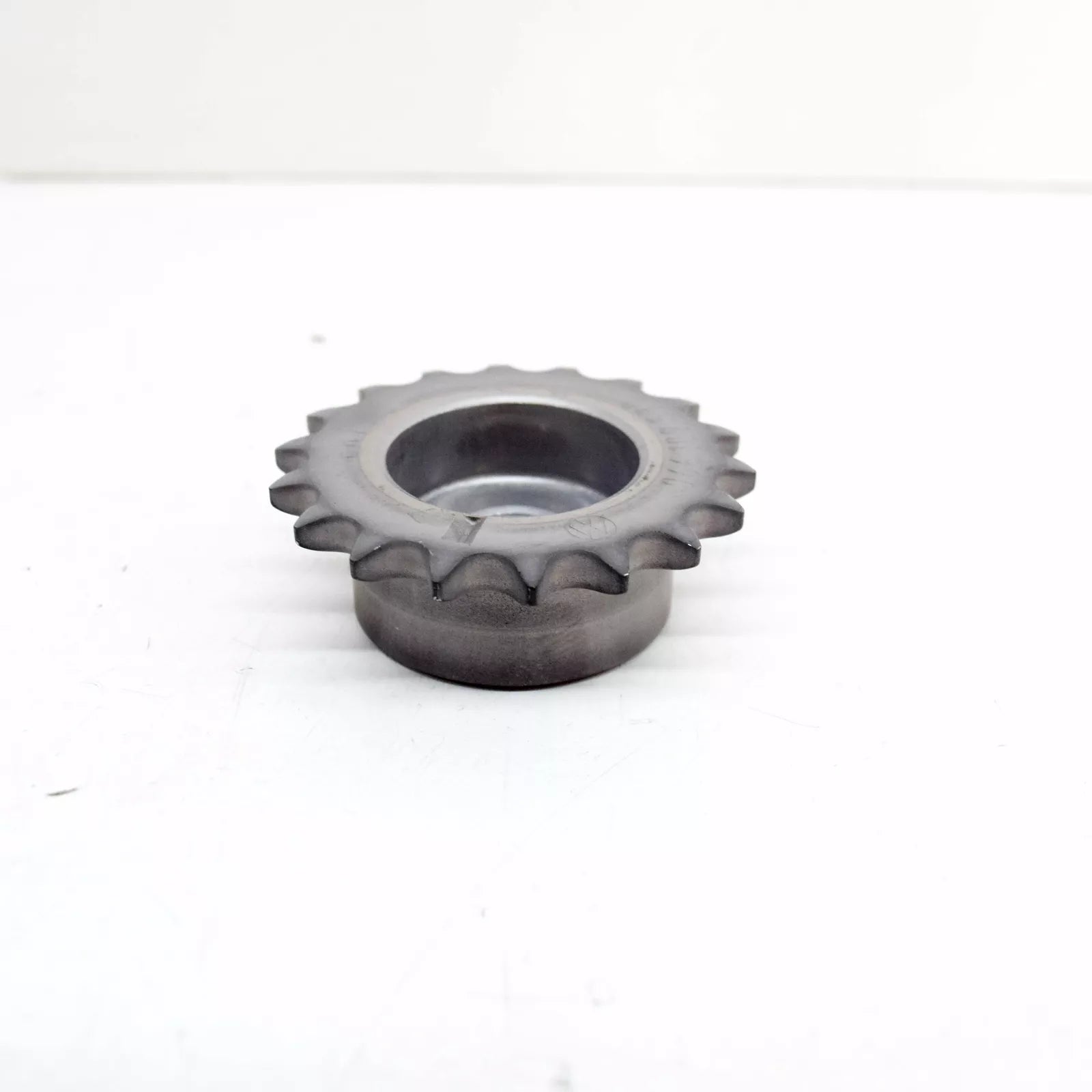 NEW AUDI Q7 4L ENGINE TIMING CHAIN SPROCKET 066109570 ORIGINAL