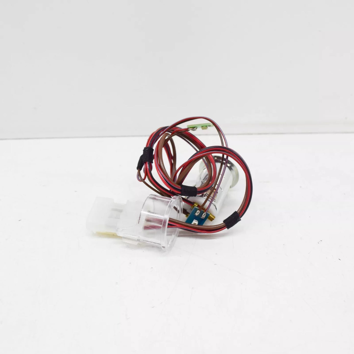 NEW BMW 5 F10 CIGARETTE LIGHTER SOCKET 61346977675 ORIGINAL