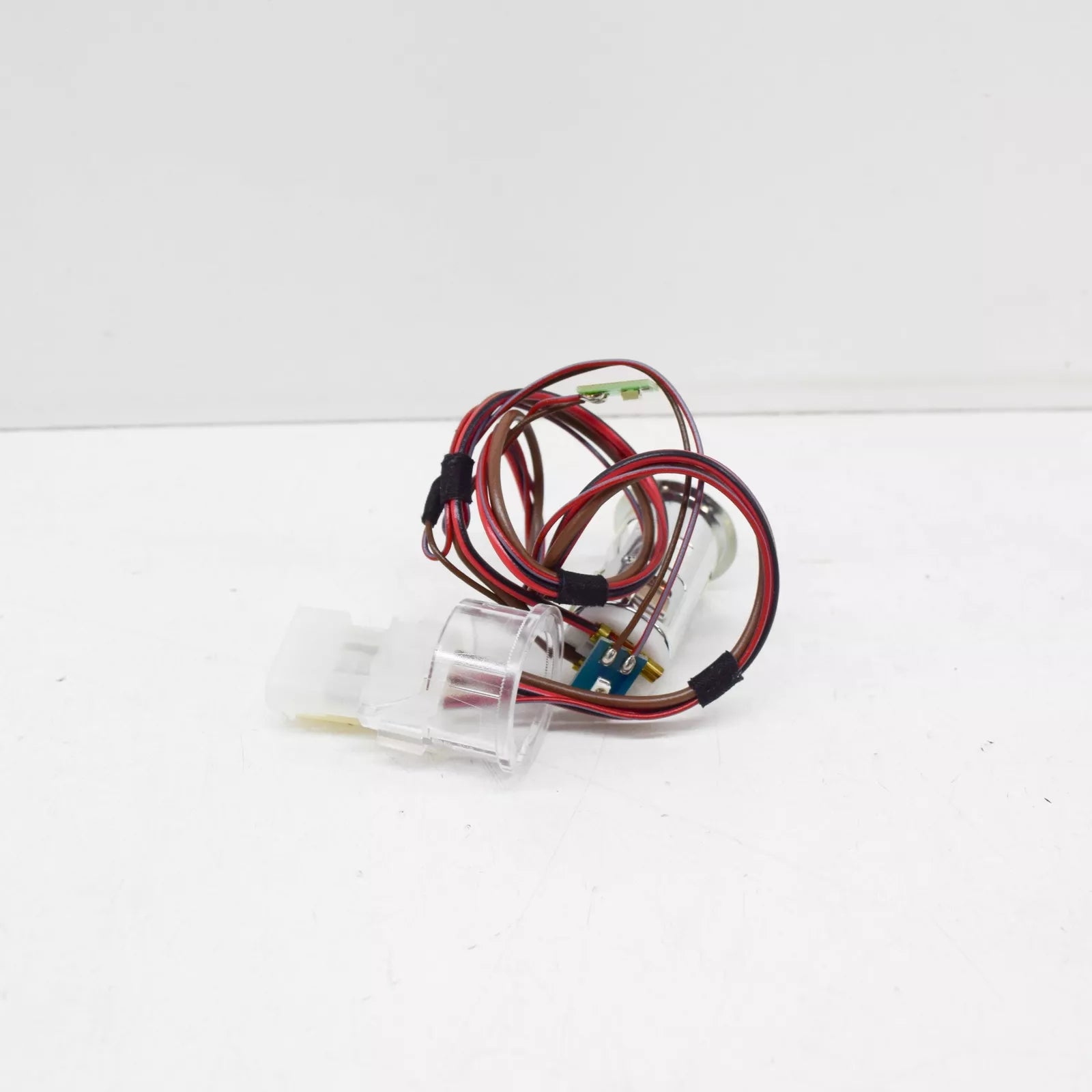 NEW BMW 5 F10 CIGARETTE LIGHTER SOCKET 61346977675 ORIGINAL