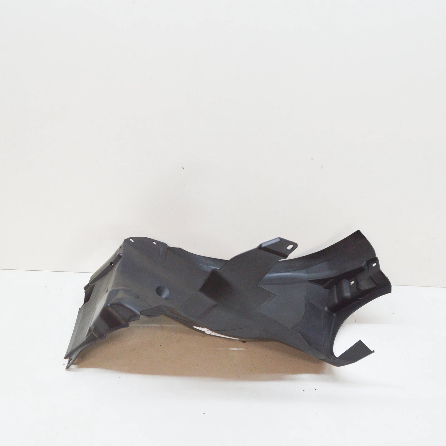 NEW MB C W203 FRONT RIGHT WHEEL HOUSING LINER REAR PART A2038841222 ORIGINAL