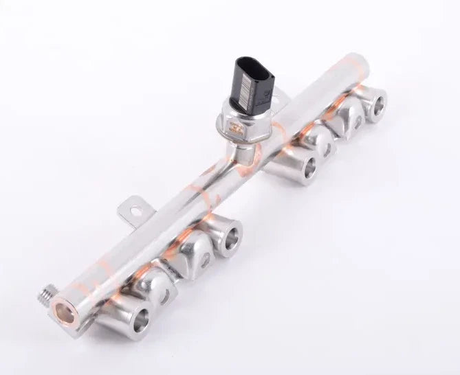 NEW BMW 1 F21 F20 FUEL RAIL INJECTOR PIPE 13537592426 7592426 ORIGINAL