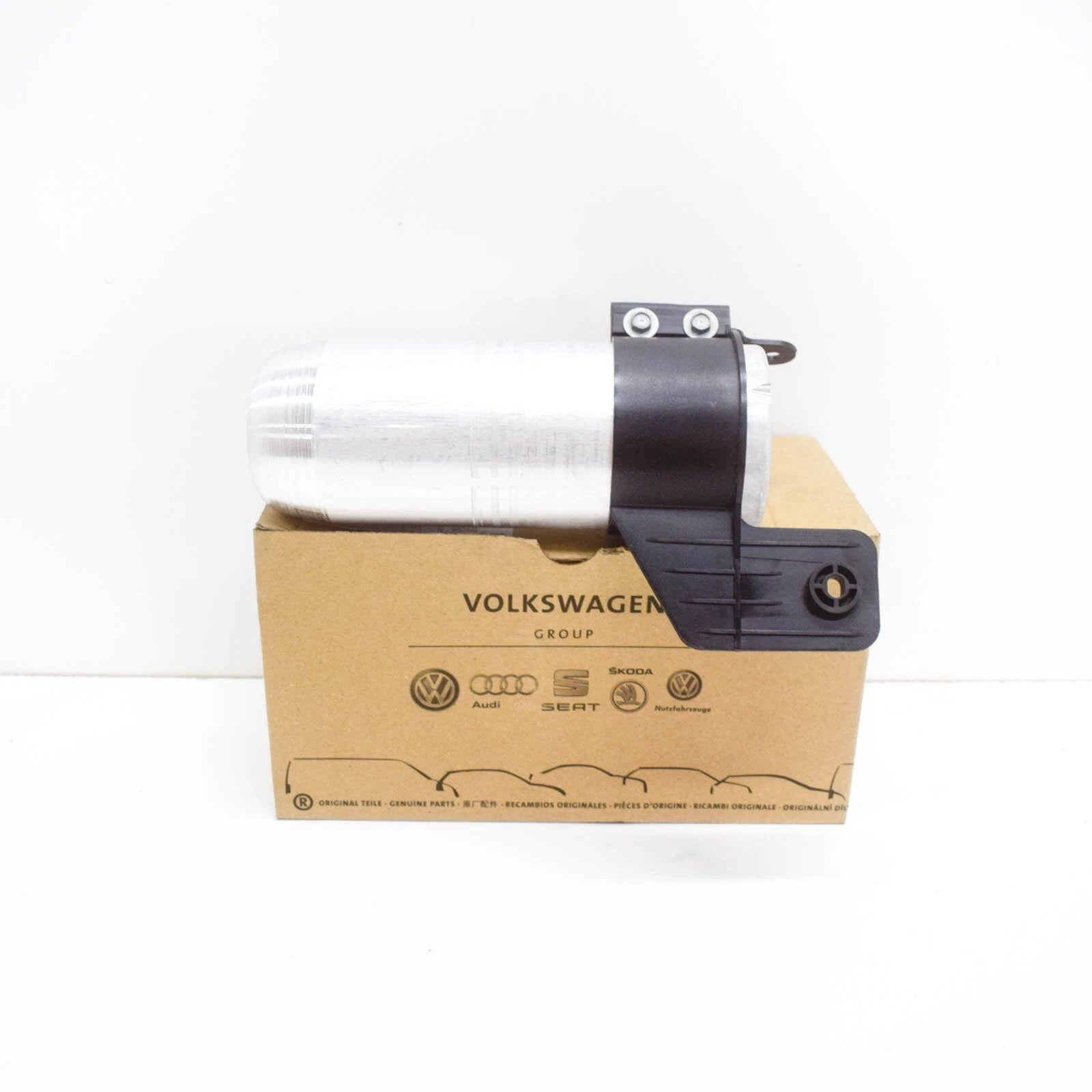 NEW VW PHAETON 3D A/C CONDENSER DRIER 3D0820189D