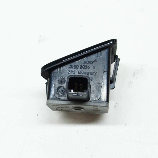 NEW AUDI A3 8V RIGHT MIRROR LANE DEPARTURE WARNING SENSOR LHD 8V1949146A