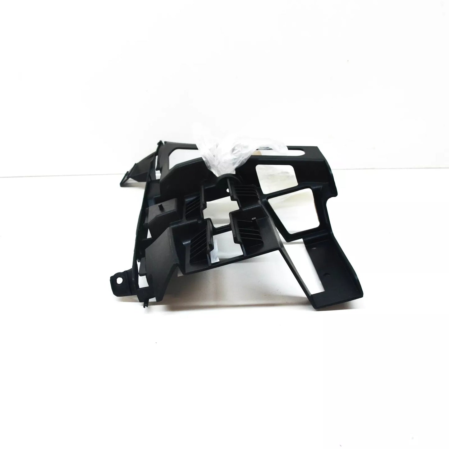 NEW BMW 3 COMPACT E46 REAR BUMPER RIGHT GUIDE 51127894800 7894800 ORIGINAL