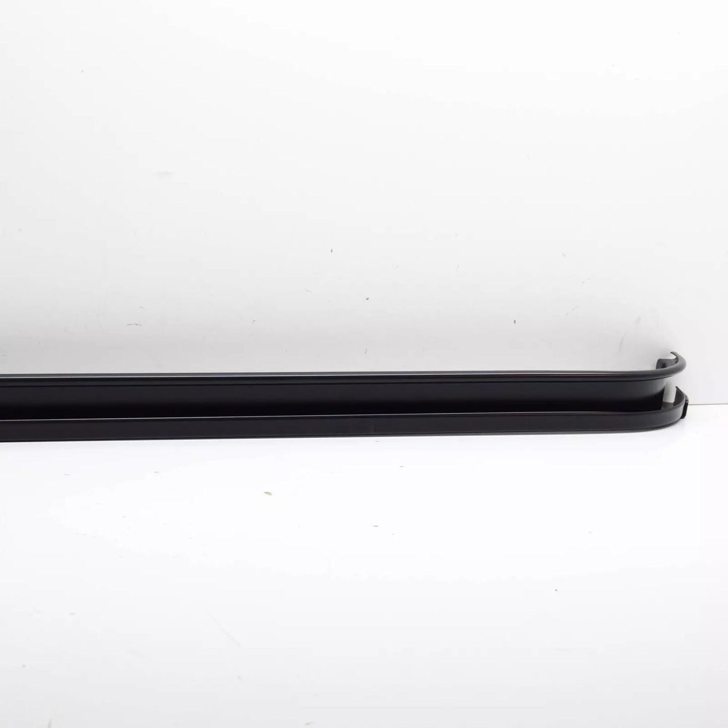NEW MB SPRINTER 907 REAR SLIDING DOOR LEFT CENTER GUIDE RAIL A9107660700