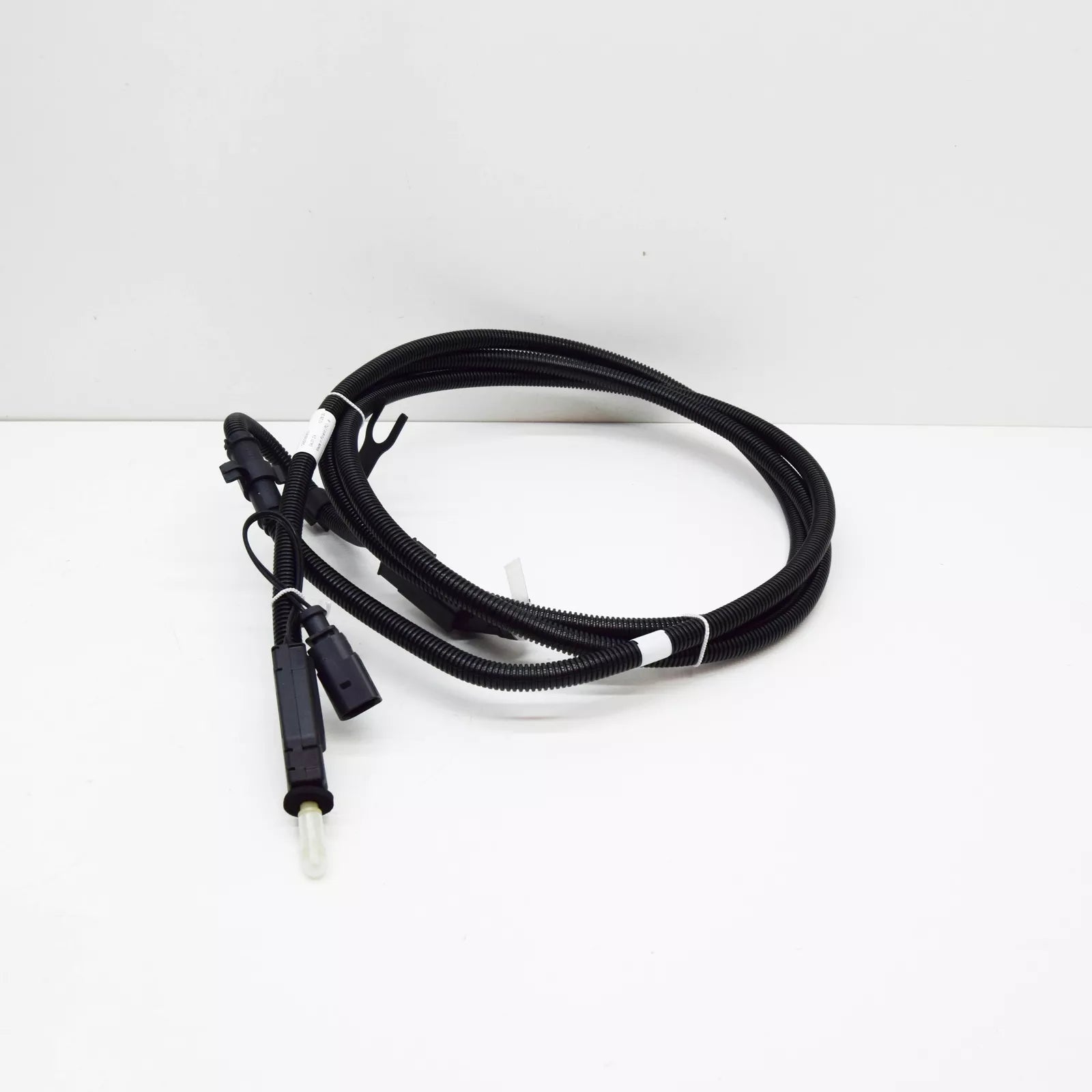 NEW VW PASSAT B8 3G REDUCING AGENT INJECTOR METERING LINE 3Q0131984AD ORIGINAL