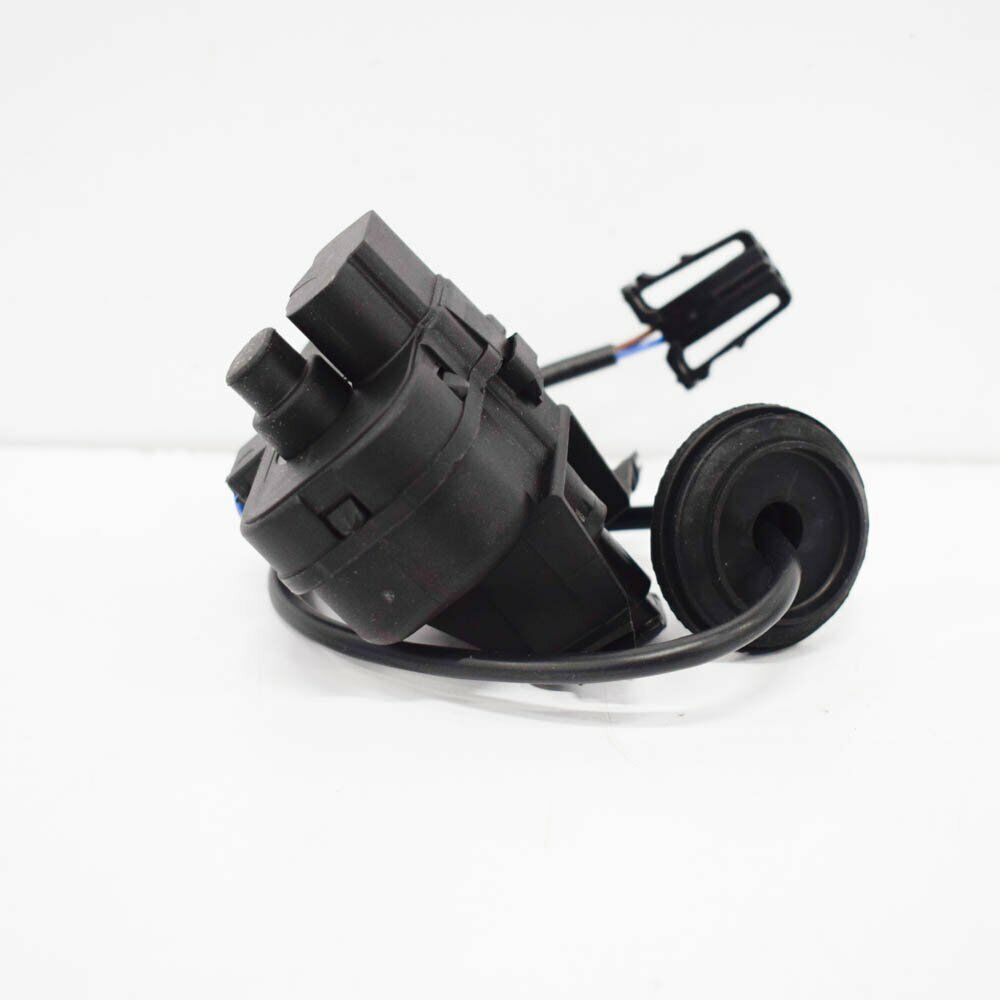 NEW VOLKSWAGEN TIGUAN 5N FUEL DOOR ACTUATOR 5N0810773F + ORIGINAL