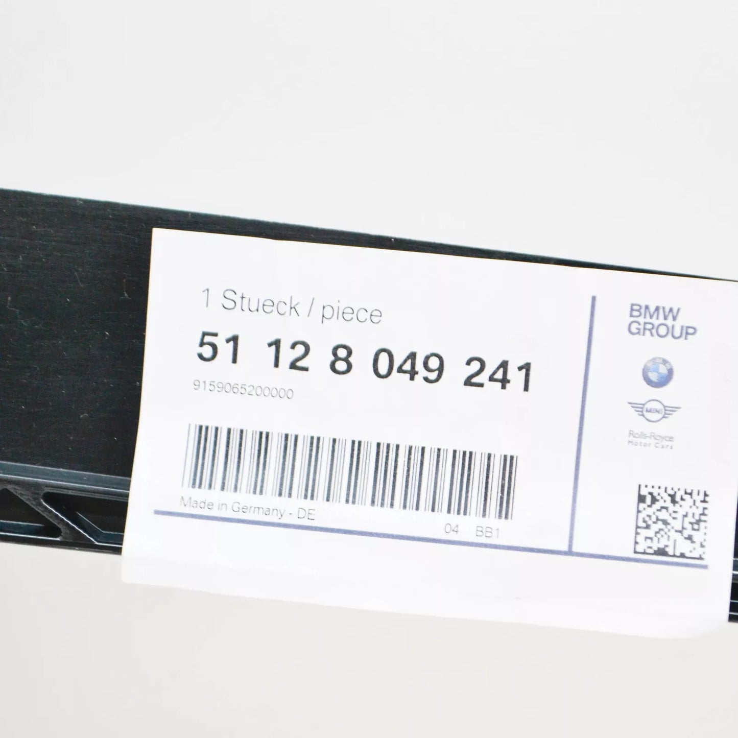 NEW BMW 5 TOURING F11 REAR BUMPER BOTTOM CENTRE GUIDE 51128049241 ORIGINAL