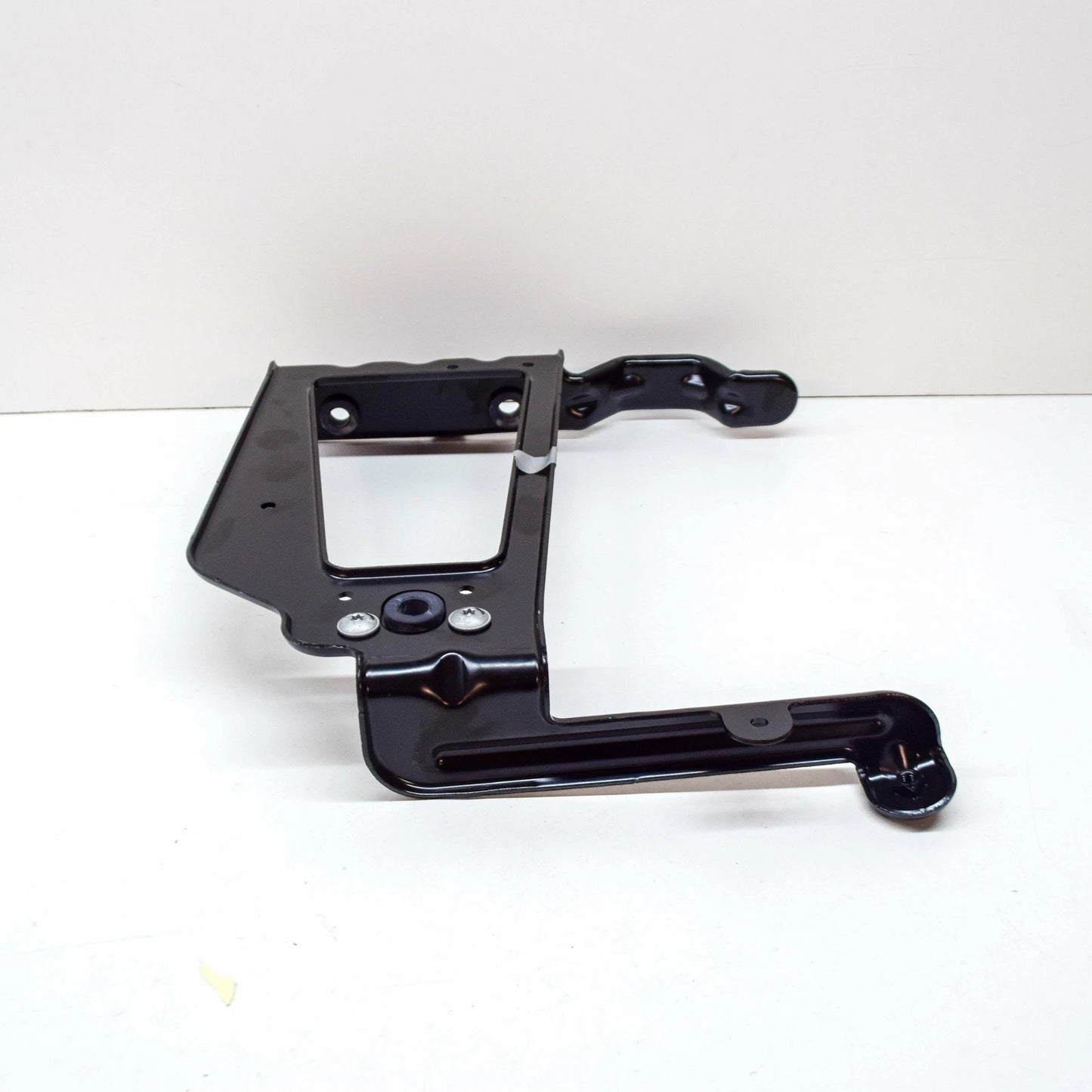 NEW AUDI Q7 4M FRONT ADDITIONAL COOLER MOUNT BRACKET UPPER 4M0121262R