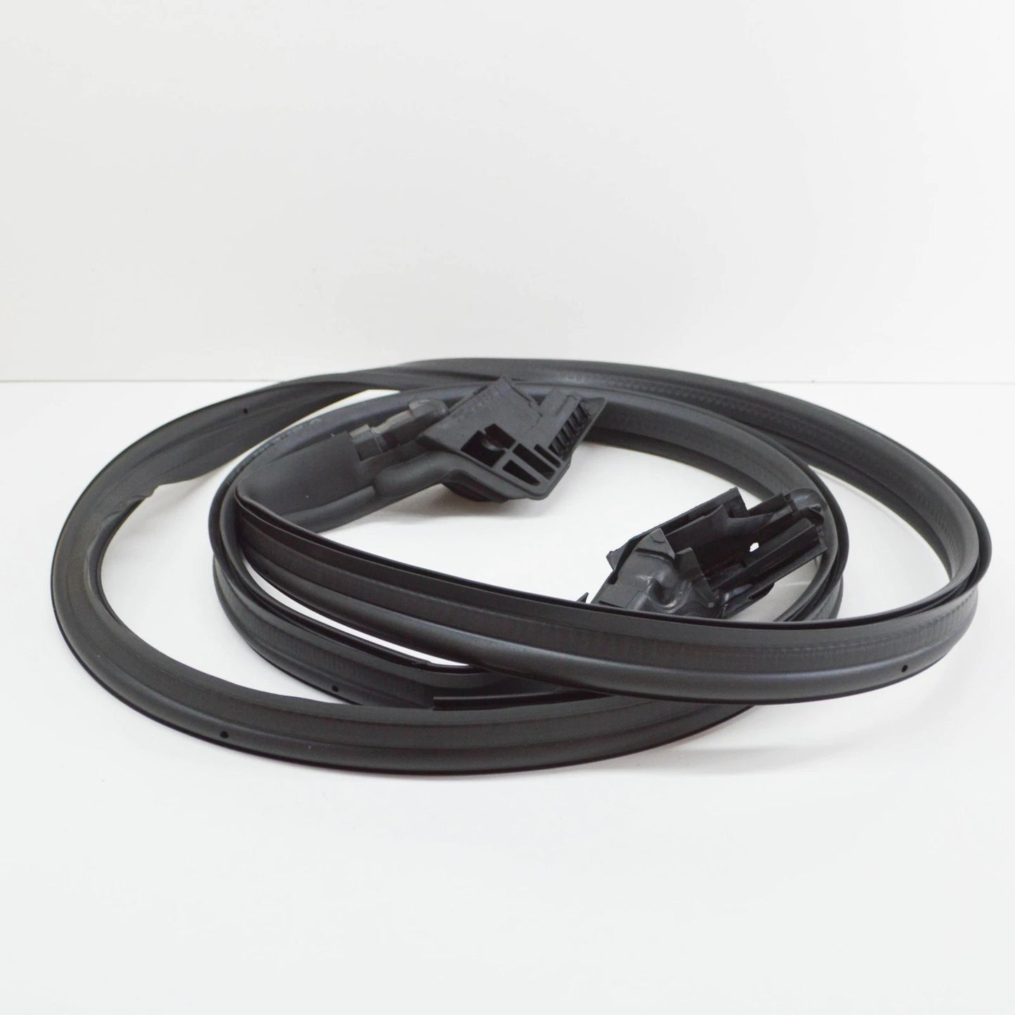 NEW MERCEDES-BENZ SL R231 REAR LID SEALING FRAME A2317500198 ORIGINAL