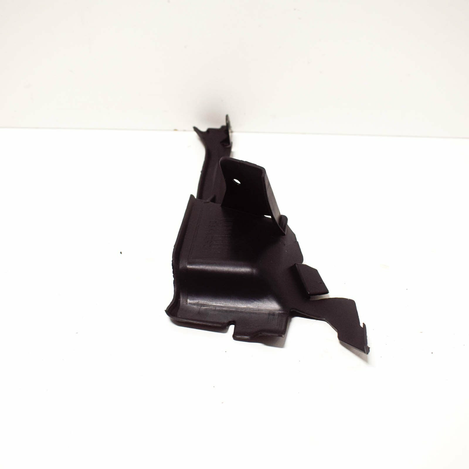 NEW MERCEDES BENZ ML W164 RIGHT RADIATOR SIDE BAFFLE A1645001616 ORIGINAL