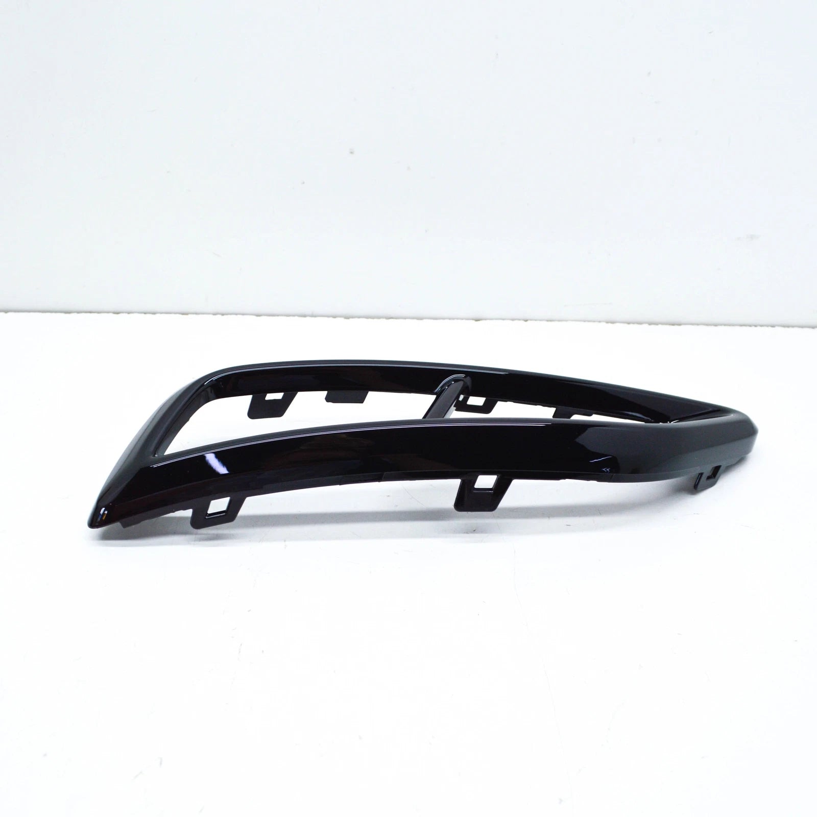 NEW VOLKSWAGEN TIGUAN AD1 REAR LEFT EXHAUST TAILPIPE TRIM 5NN807833D041