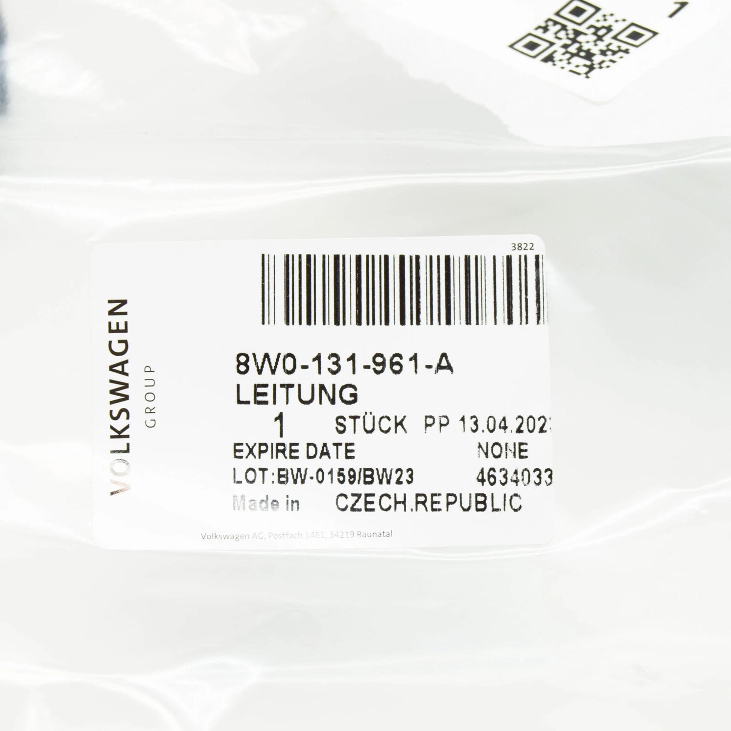 NEW AUDI A4 B9 REDUCING AGENT TRANSFER LINE 8W0131961A ORIGINAL