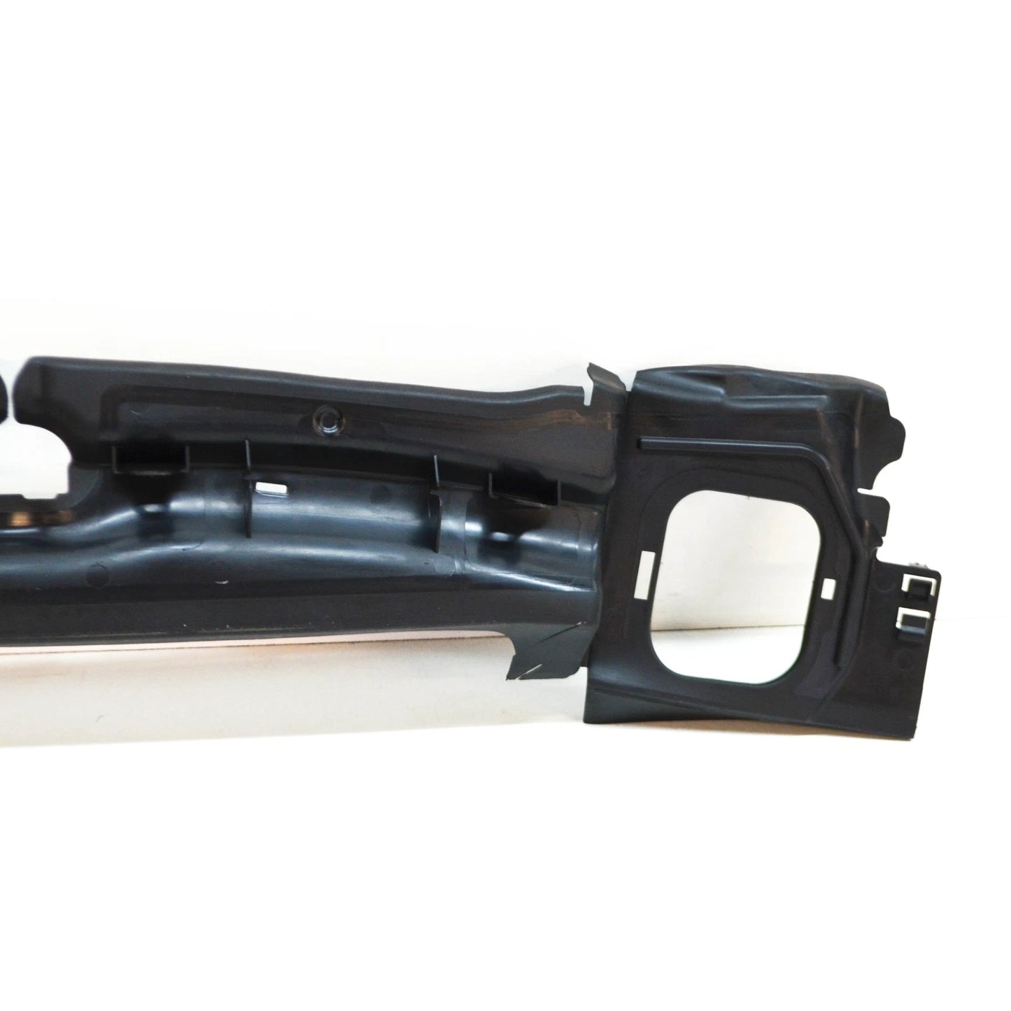 NEW BMW 7 G11 RADIATOR UPPER AIR DUCT 51747359796 7359796 2016 ORIGINAL