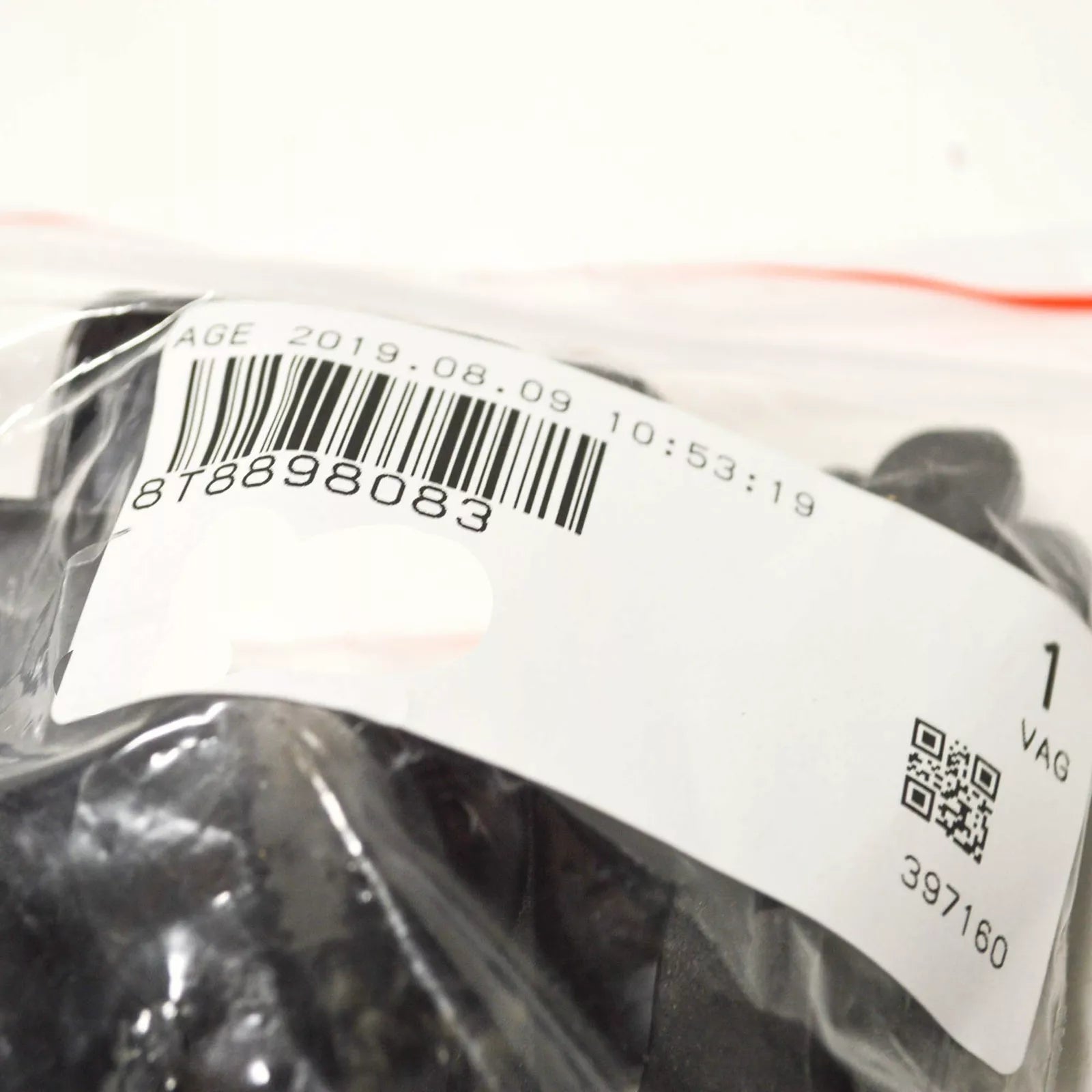 NEW AUDI A5 8T TRUNK TRAY FIXING REPAIR KIT SET 8T8898083