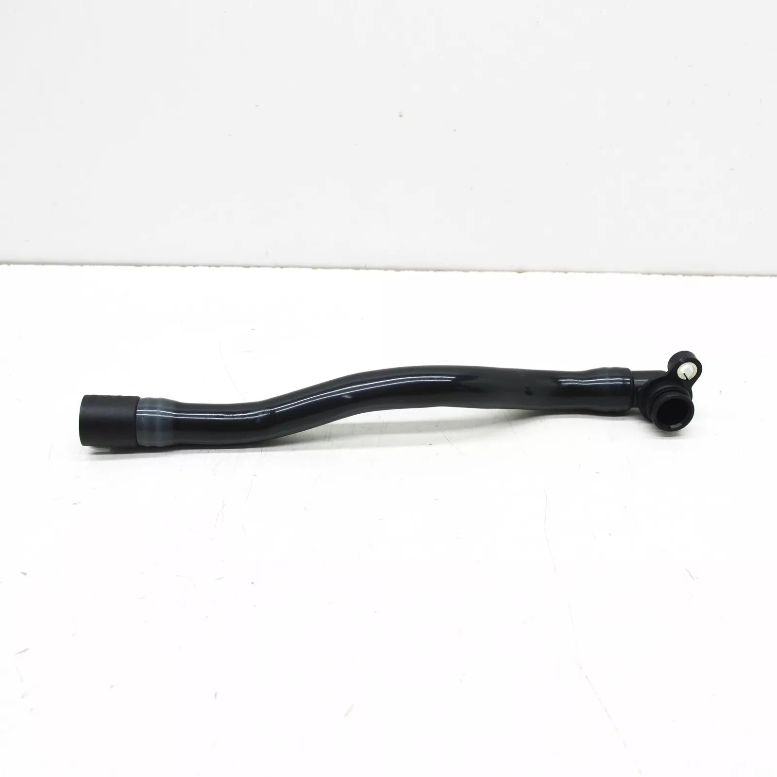 NEW AUDI A3 SPORTBACK 8P CRANKCASE BREATHER HOSE 03C103493AM