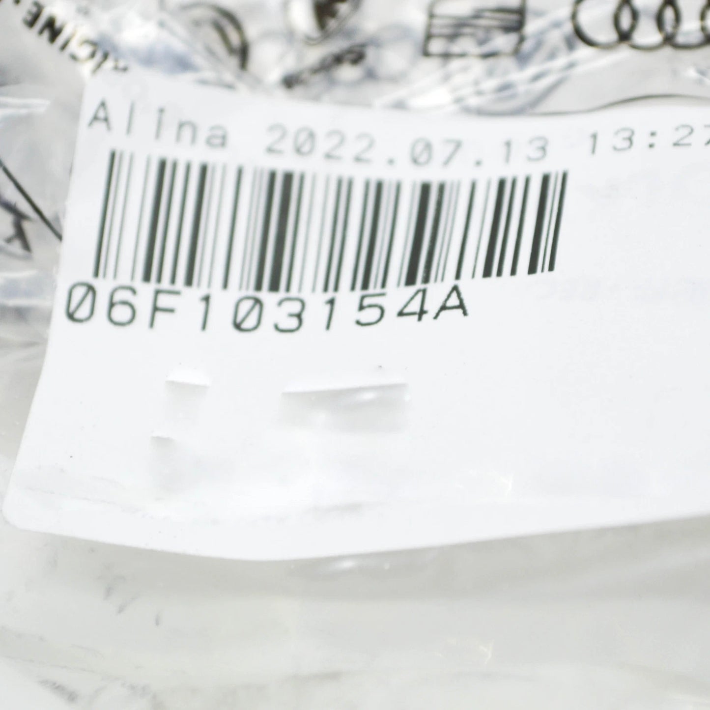 NEW AUDI A1 MK1 OIL SPRAY JET 06F103154A OEM