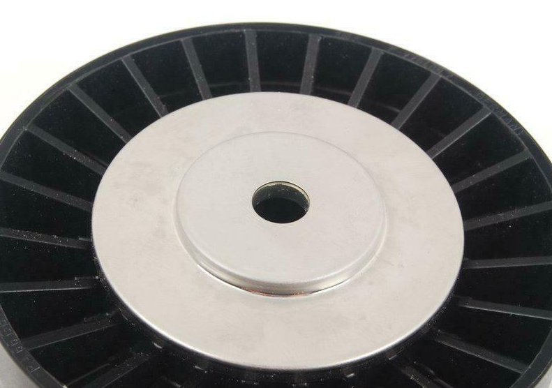 NEW VOLKSWAGEN TRANSPORTER T4 SERPENTINE BELT IDLER PULLEY 074145278E ORIGINAL