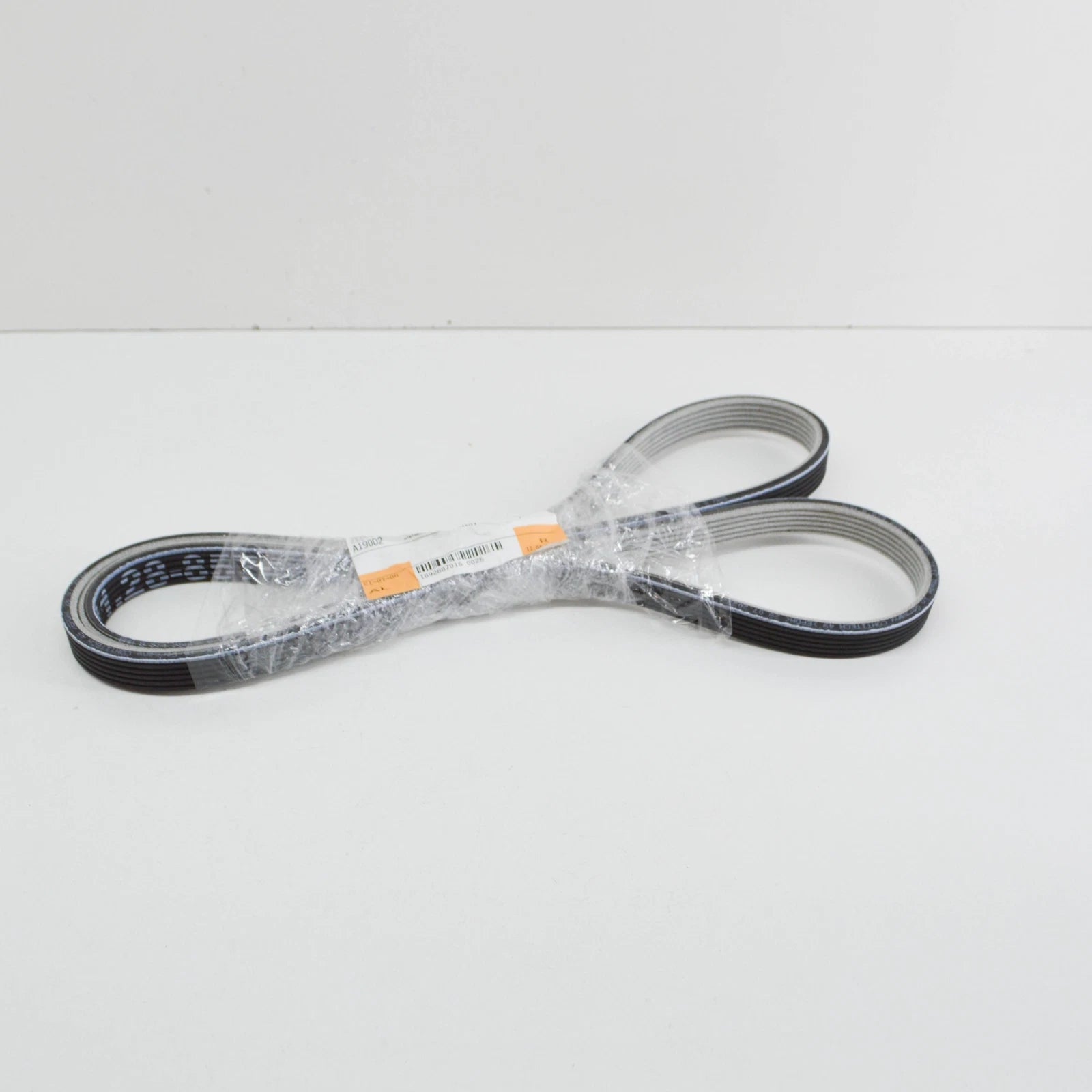 NEW BMW 1 E81 V RIBBED BELT 6 DPK X 1817 11288574958 8574958 ORIGINAL