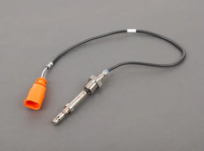NEW VW PASSAT B8 EXHAUST GAS TEMPERATURE SENSOR 03L906088ES ORIGINAL