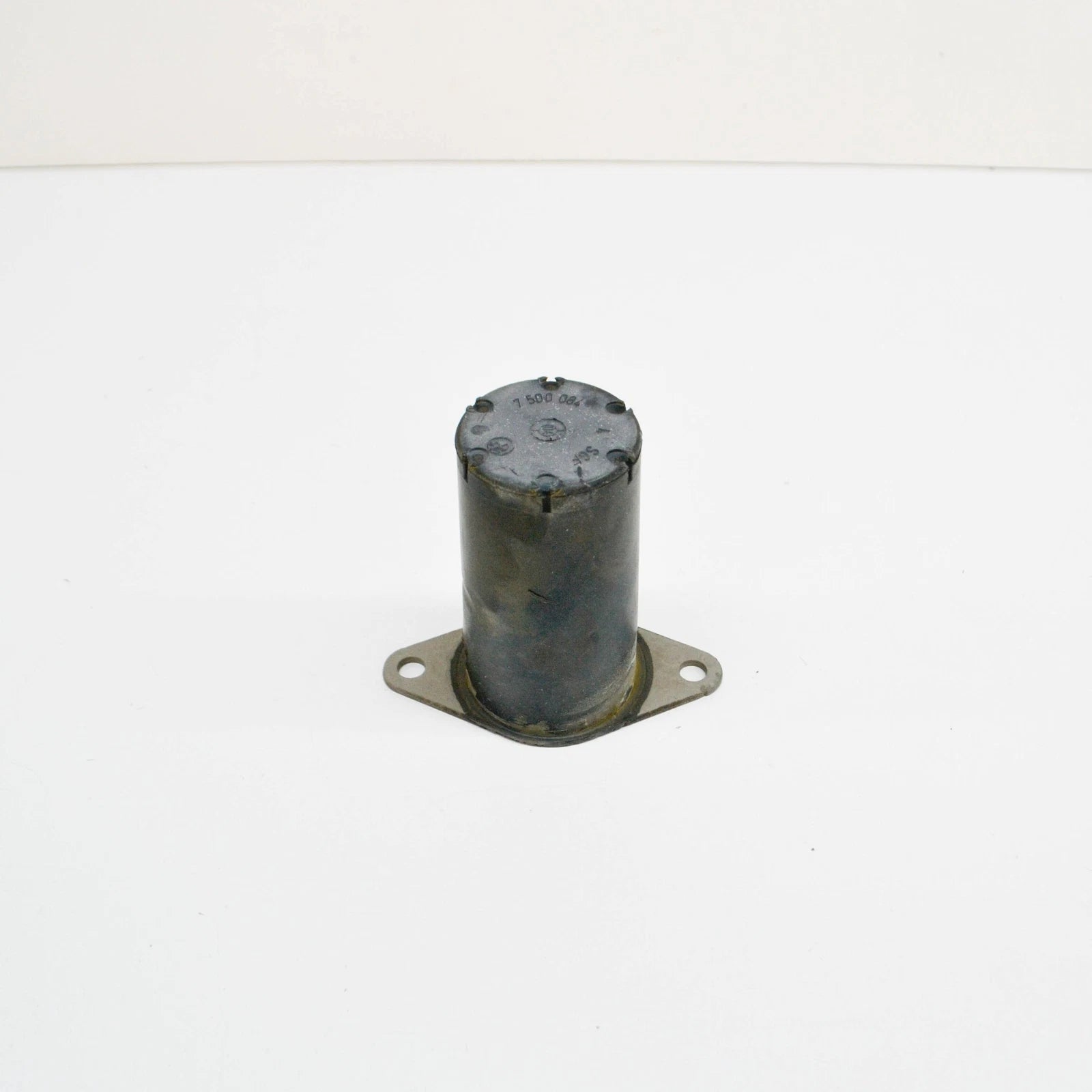 NEW BMW 5 E39 REAR MUFFLER VIBRATION ABSORBER 7500084 18307500084 ORIGINAL