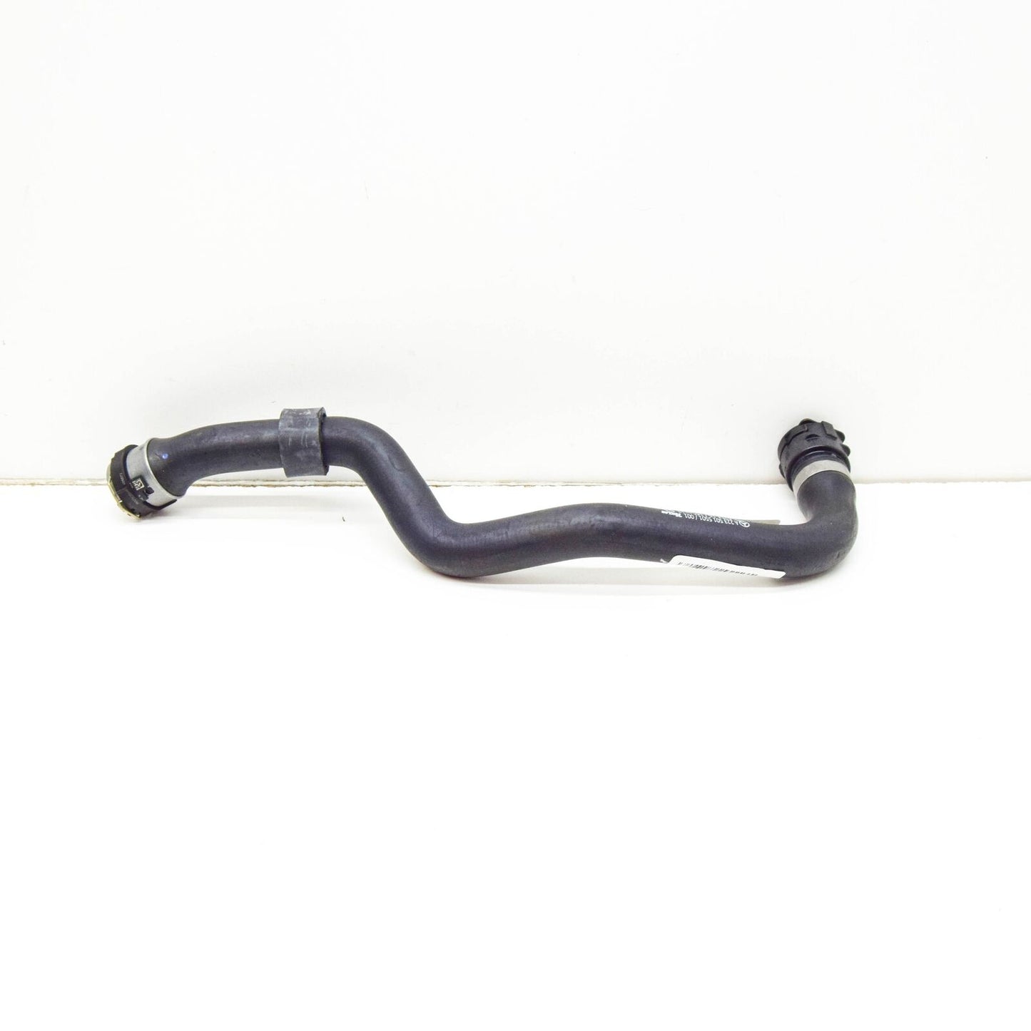 NEW MERCEDES-BENZ S W223 COOLANT HOSE PIPE A2235015501 ORIGINAL
