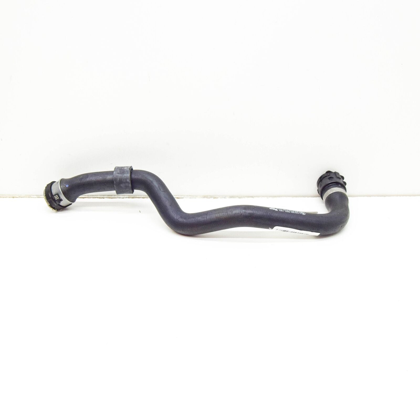 NEW MERCEDES-BENZ S W223 COOLANT HOSE PIPE A2235015501 ORIGINAL