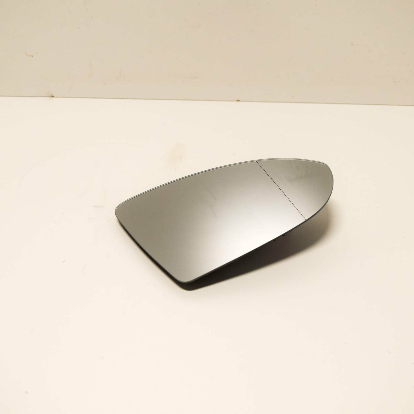NEW VOLKSWAGEN GOLF MK7 RIGHT WING MIRROR GLASS RHD 5G0857522A ORIGINAL