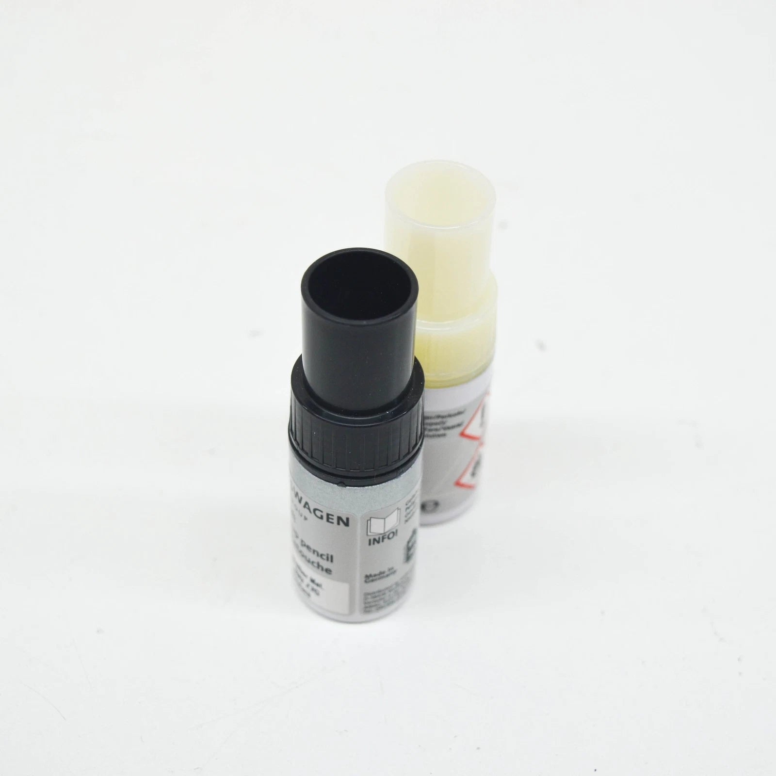 NEW VOLKSWAGEN AUDI TOUCH UP PAINT SET FLORETT SILBER LST0M2Z7G ORIGINAL