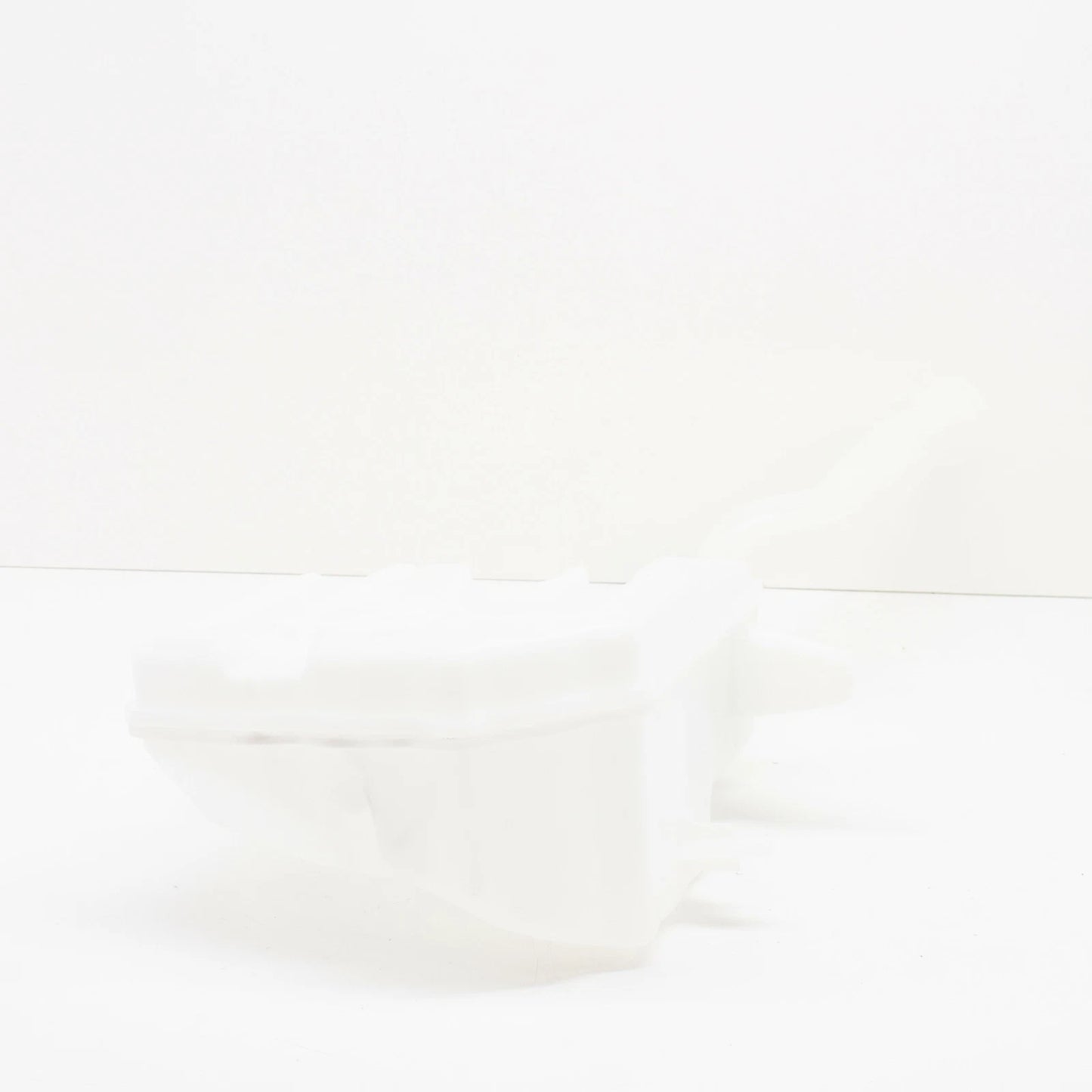 NEW MB GL X166 WINDSHIELD WASHER FLUID TANK A1668690720 ORIGINAL