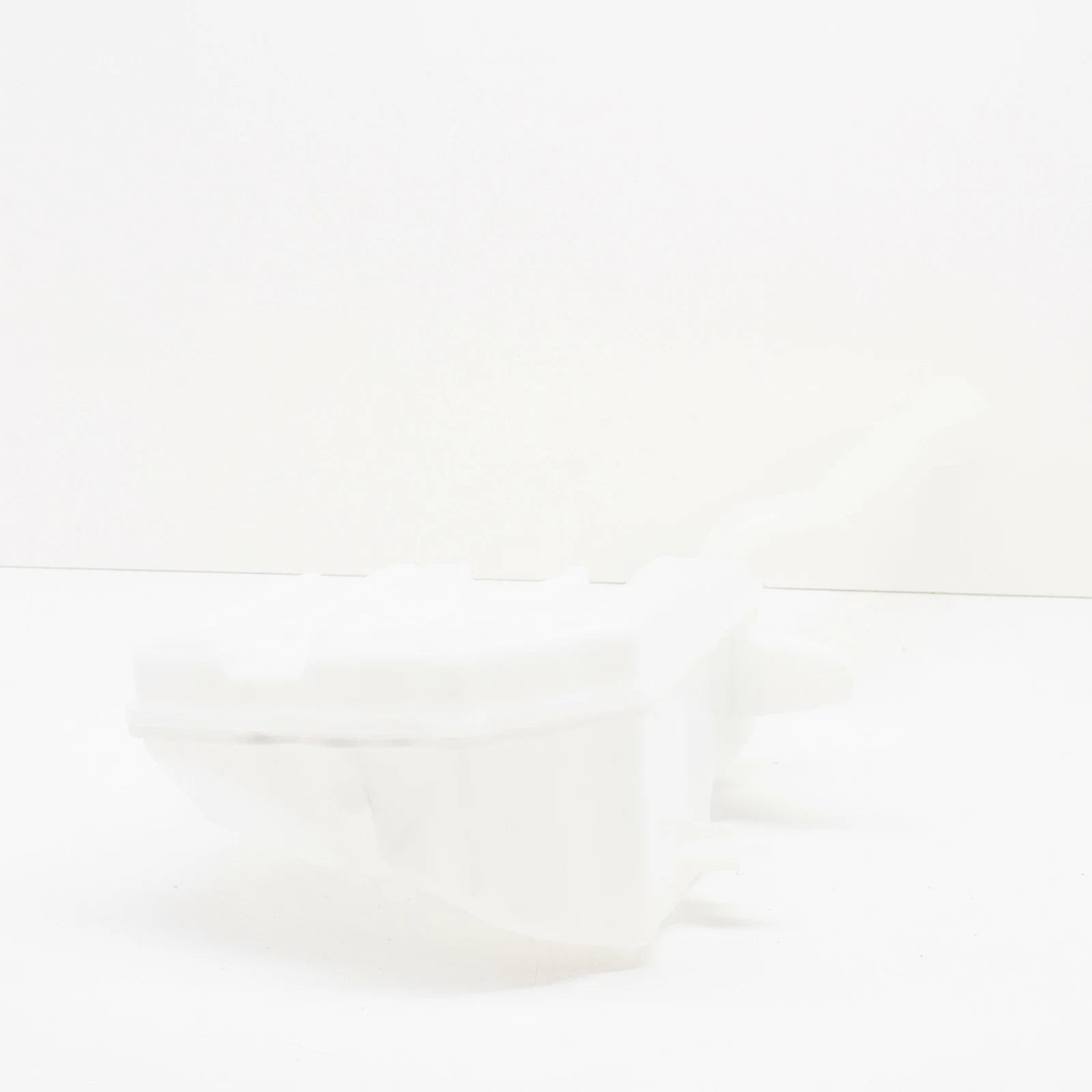 NEW MB GL X166 WINDSHIELD WASHER FLUID TANK A1668690720 ORIGINAL