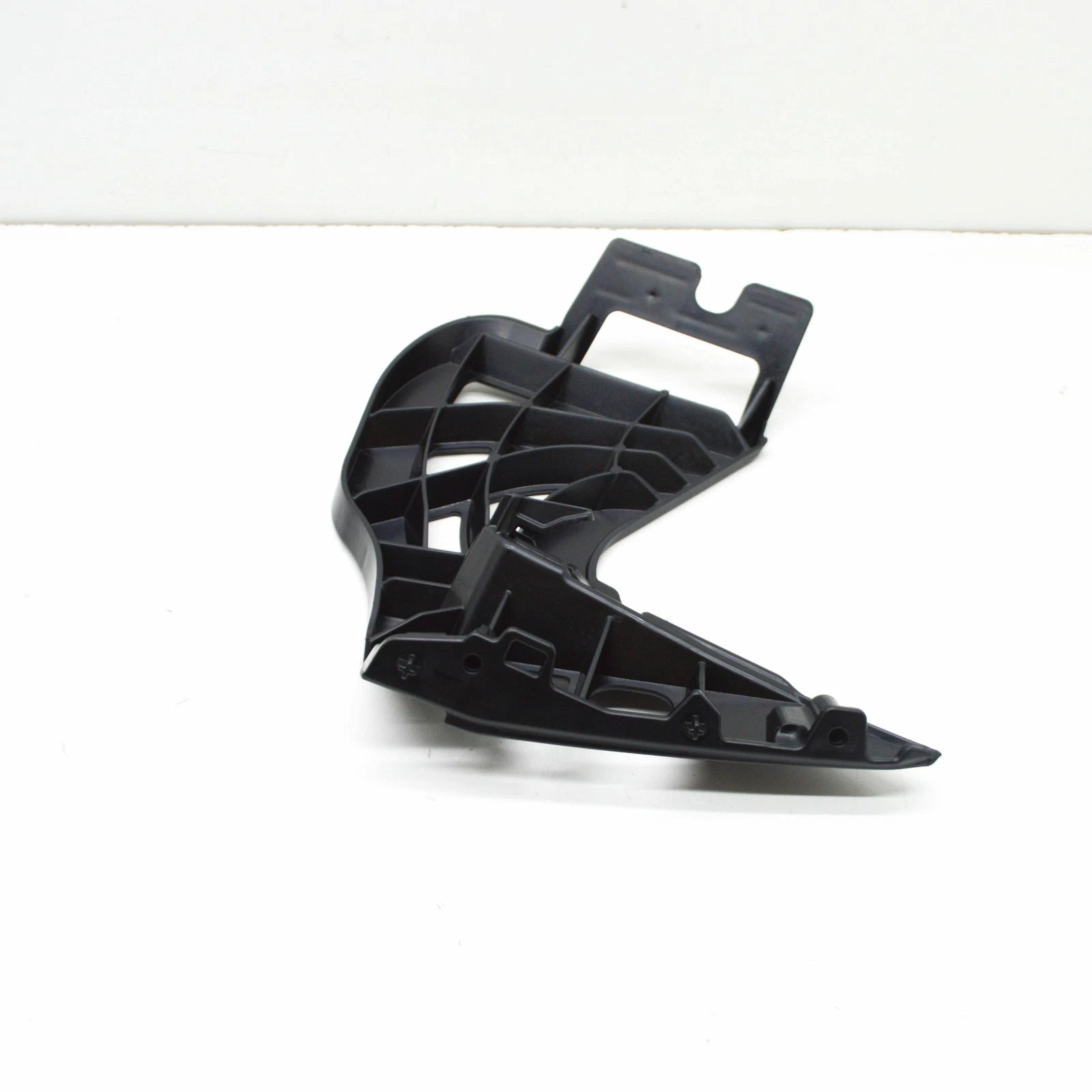 NEW BMW 5 G30 FRONT LEFT BUMPER BRACKET 51117385347 7385347 ORIGINAL