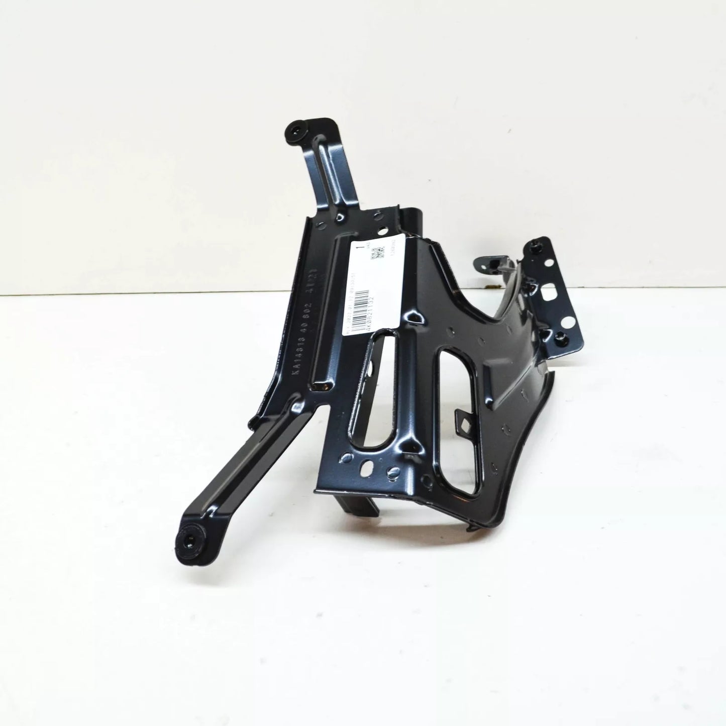 NEW AUDI A6 C8 FRONT RIGHT FENDER HOLDER BRACE 4K0821132