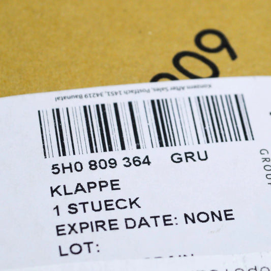 NEW VW GOLF MK8 CD1 FRONT LEFT FUEL TANK FLAP COVER 5H0809364GRU