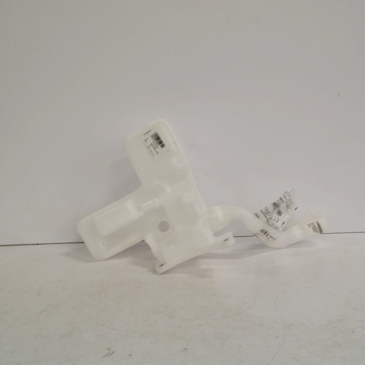 NEW VOLKSWAGEN PASSAT B8 WASHER FLUID RESERVOIR 3Q0955453A ORIGINAL