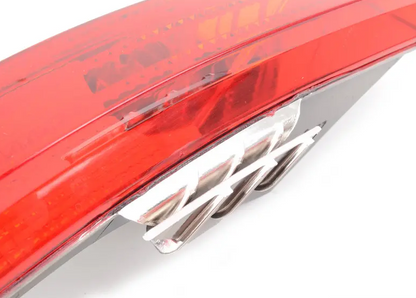 NEW VOLKSWAGEN TOUAREG 7P REAR RIGHT BUMPER COVER REFLECTOR 7P6945702C ORIGINAL