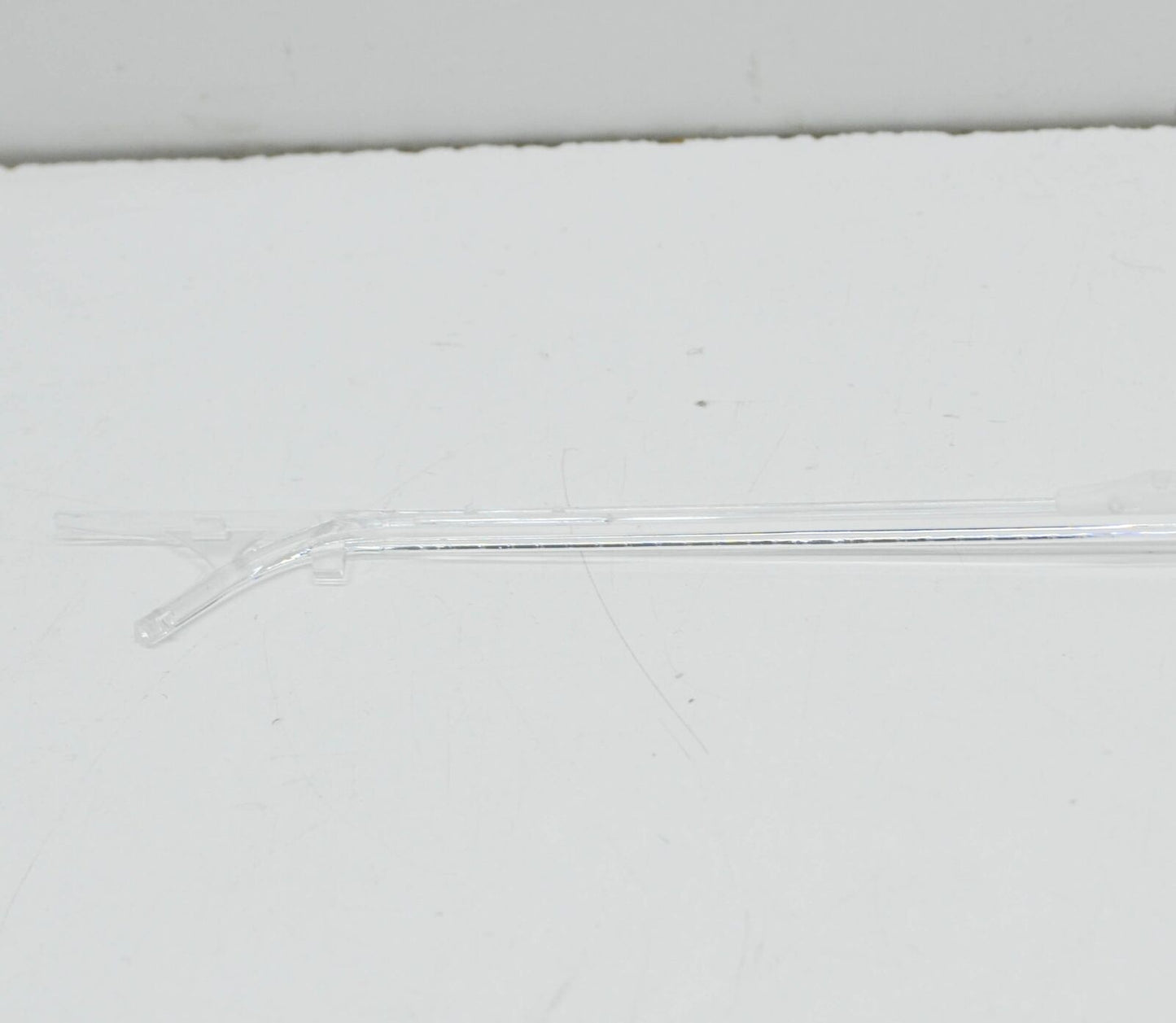 NEW MERCEDES-BENZ E-CLASS T-MODEL S212 REAR LEFT LIGHT GUIDE A2128250110