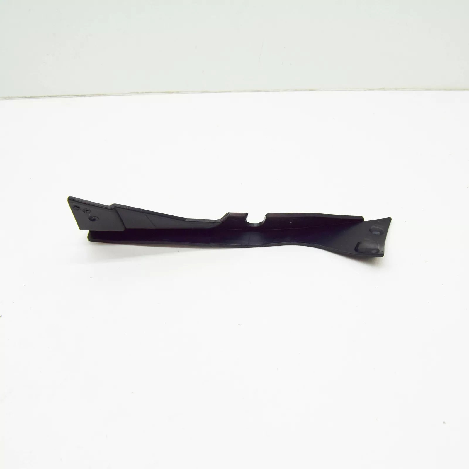 NEW BMW X5 F15 FRONT RIGHT FENDER REINFORCEMENT 51657337094 7337094 ORIGINAL