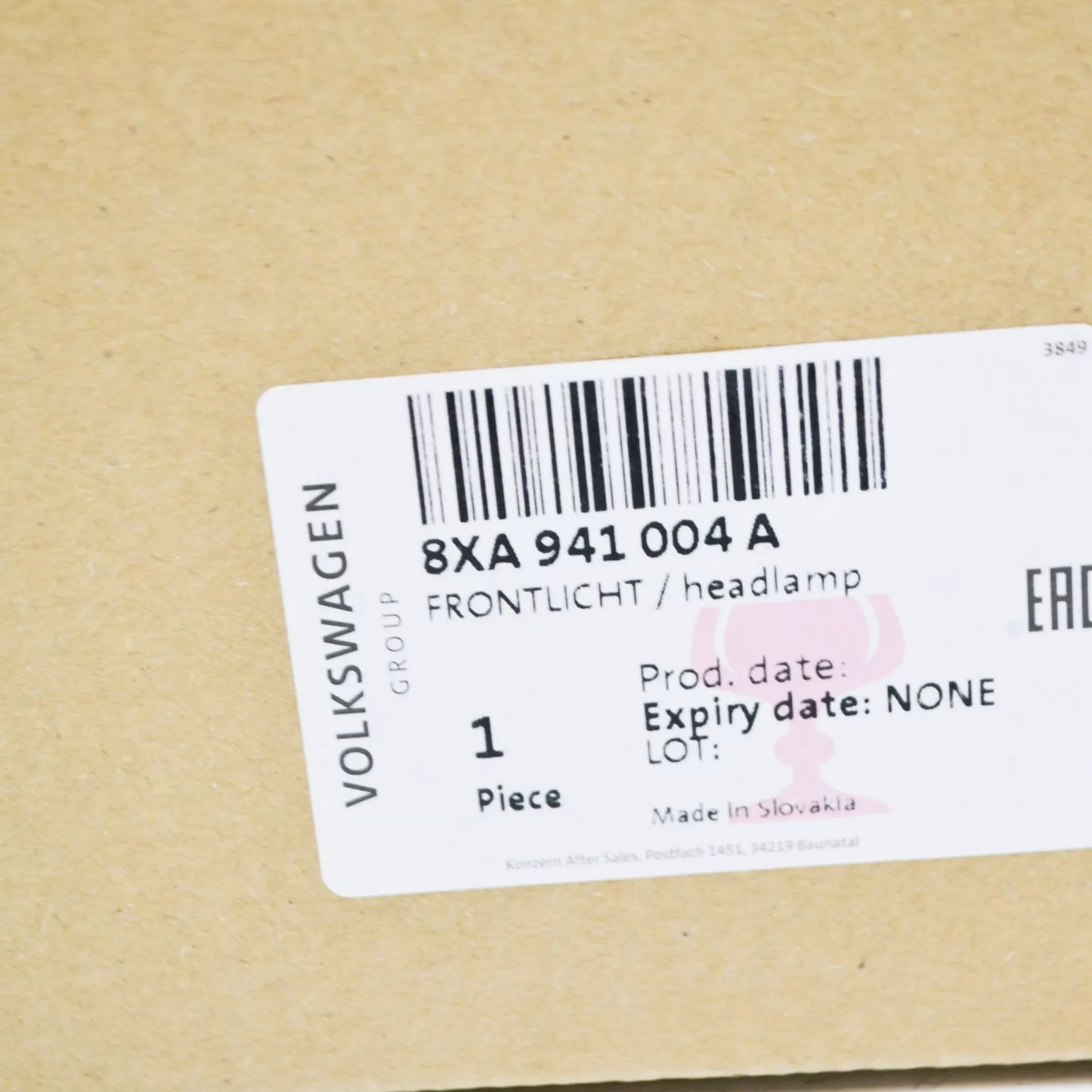 NEW AUDI A1 8X FRONT RIGHT HEADLIGHT RHD 8XA941004A ORIGINAL