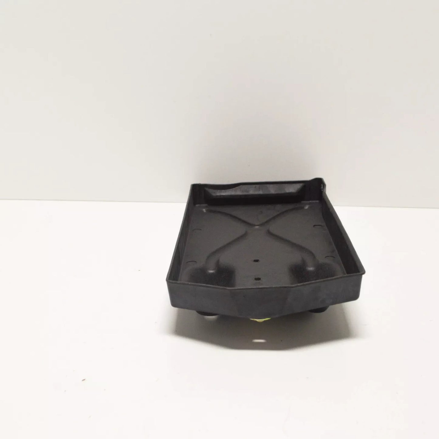 NEW BMW 3 E30 BATTERY TRAY 51711922158 1922158 ORIGINAL