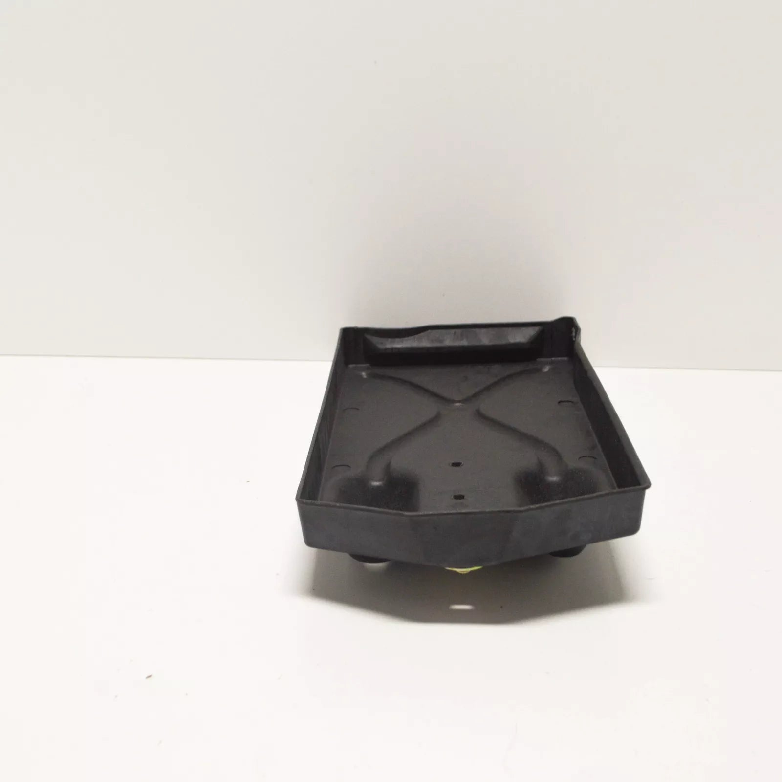 NEW BMW 3 E30 BATTERY TRAY 51711922158 1922158 ORIGINAL