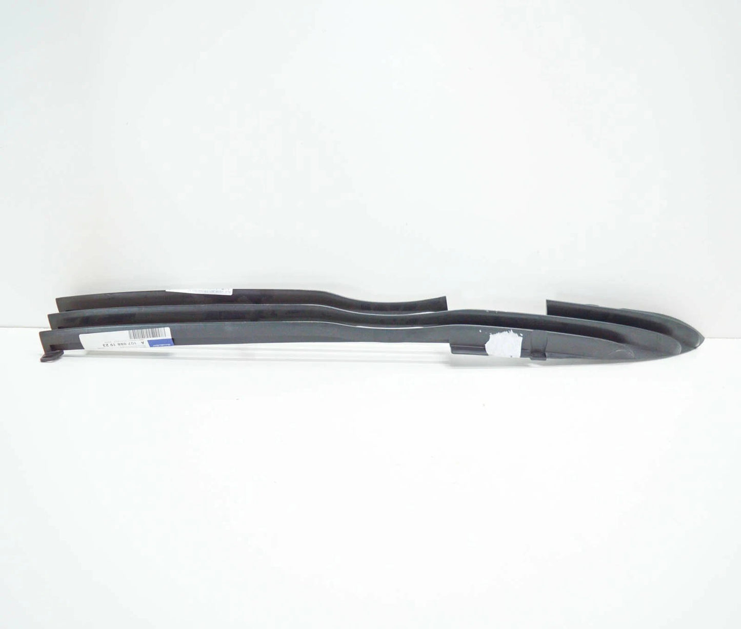 NEW MERCEDES-BENZ SL R107 FRONT RADIATOR SHELL LEFT GRILLE A1078881923