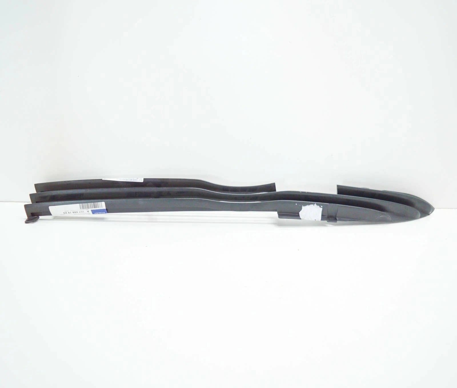 NEW MERCEDES-BENZ SL R107 FRONT RADIATOR SHELL LEFT GRILLE A1078881923