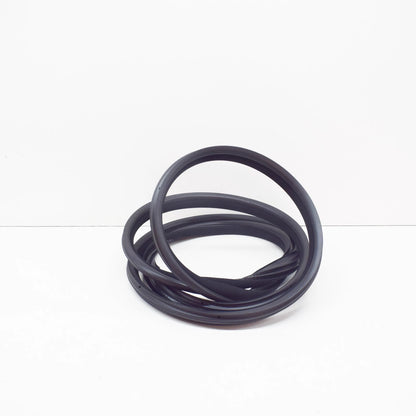 NEW MERCEDES-BENZ G W463 REAR DOOR SEAL A46373103809051 ORIGINAL