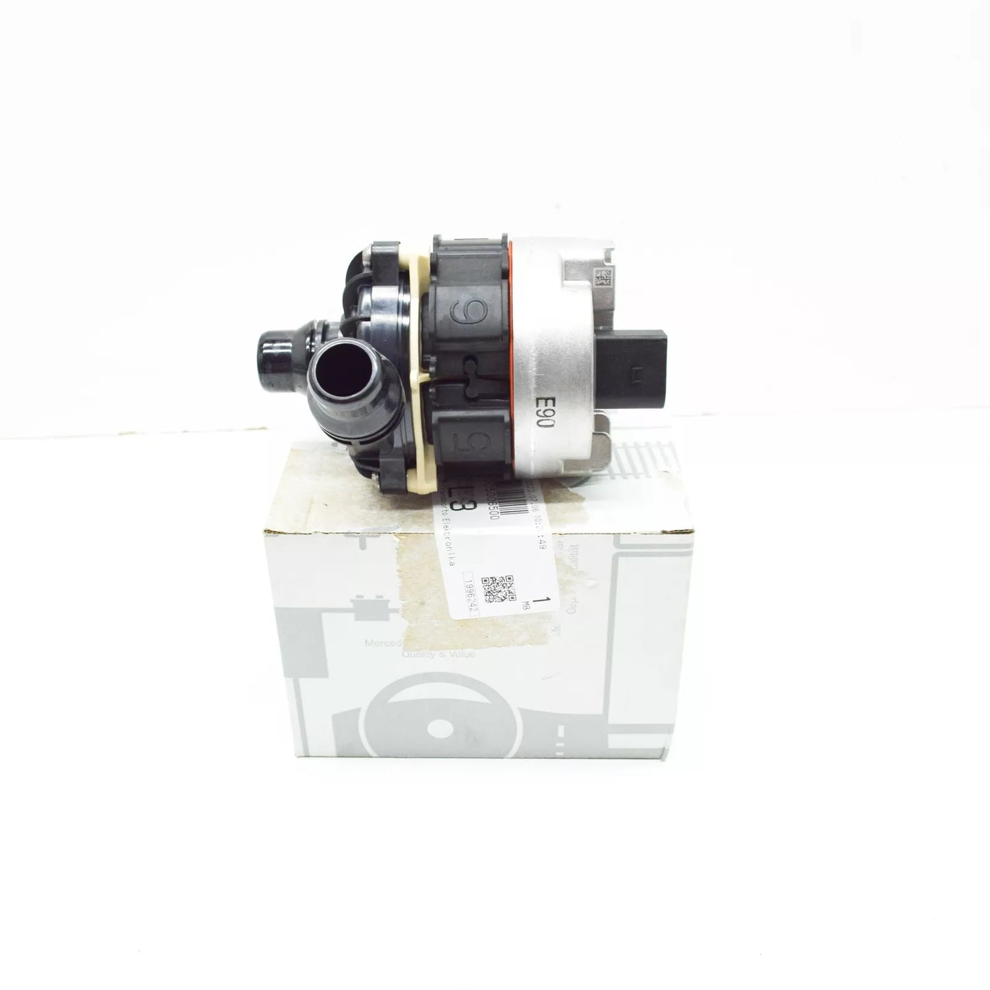 NEW MERCEDES-BENZ GLE W167 COOLANT PUMP A0005006500 ORIGINAL