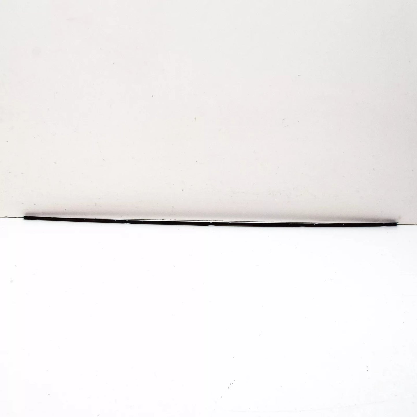 NEW VW GOLF MK7 5G FRONT WINDSHIELD RIGHT MOLDING BRACKET 5G0854542 ORIGINAL