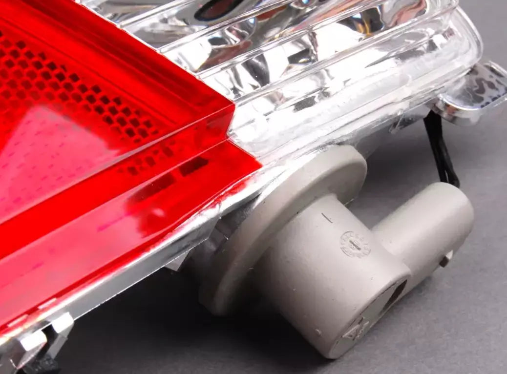 NEW BMW 6 CABRIO E64 REAR LEFT TAILLIGHT 63217841121 7841121 ORIGINAL